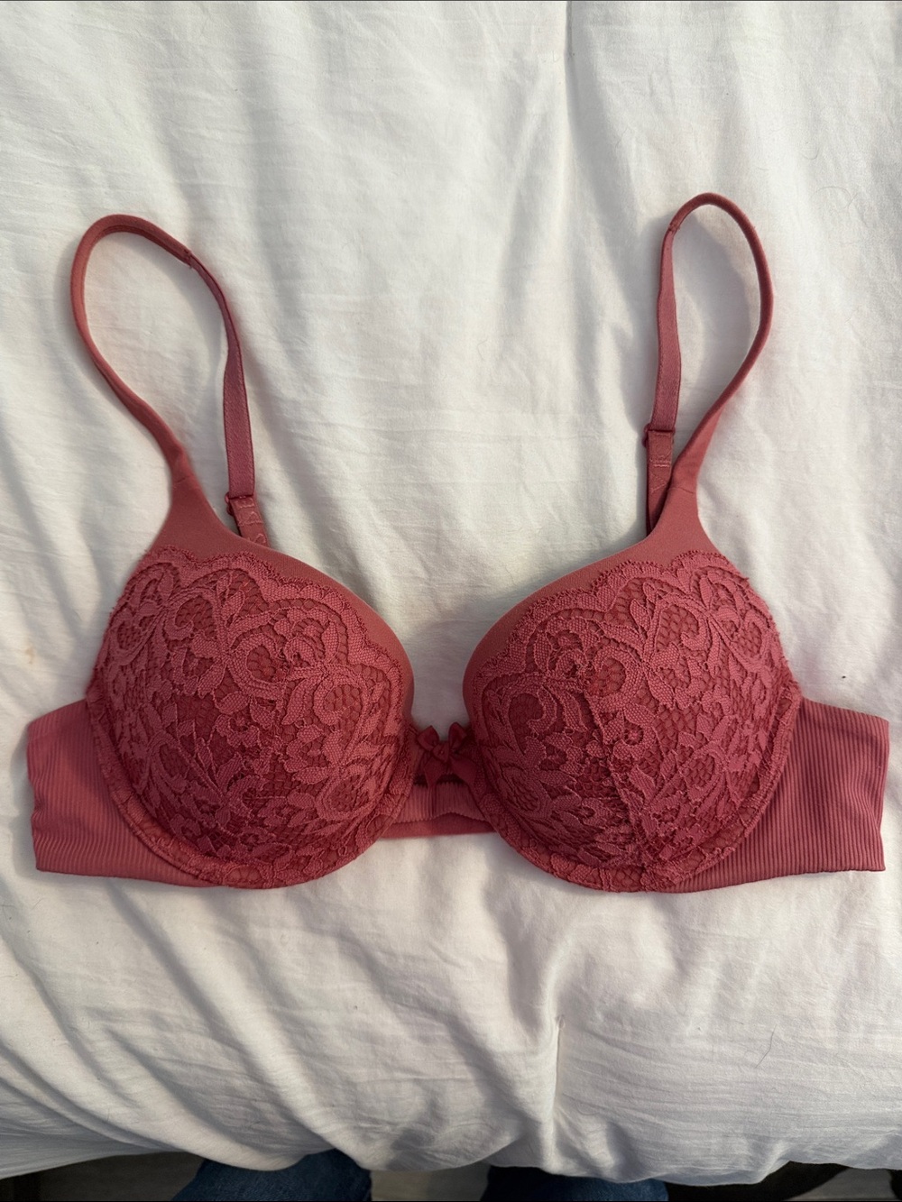 Victoria's Secret Rose Lace Push-Up Bra